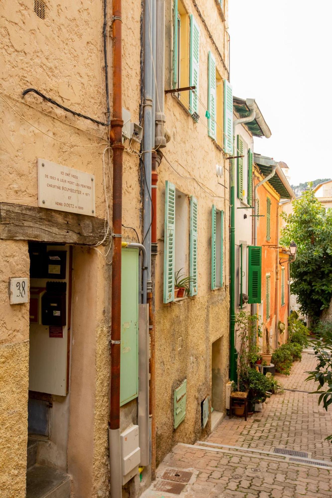 Cozy In Villefranche-sur-Mer